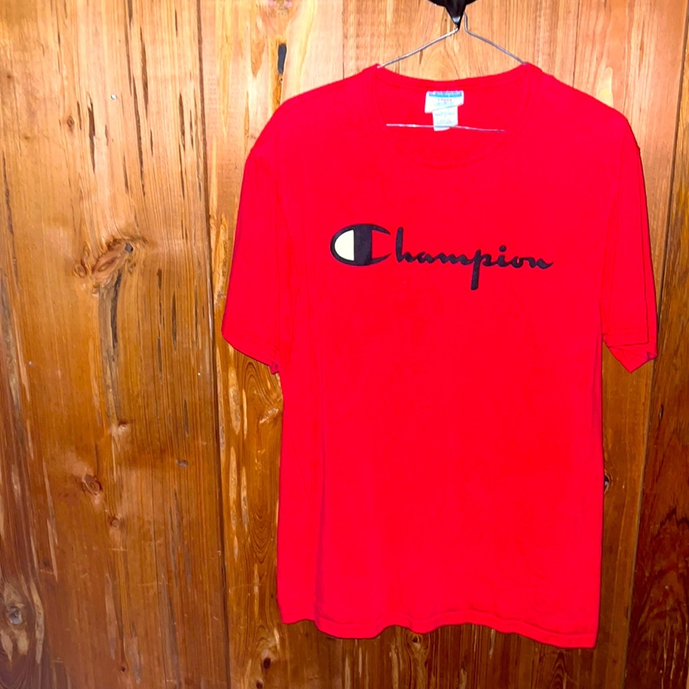 Large red champion tee